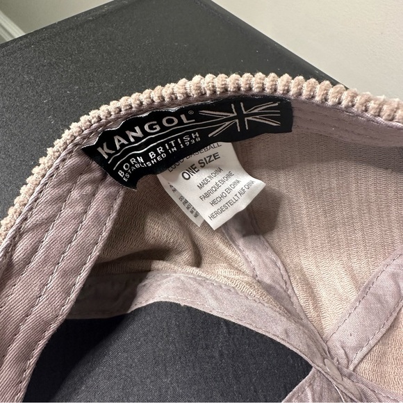 Kangol Corduroy baseball hat / cap - Picture 6 of 6